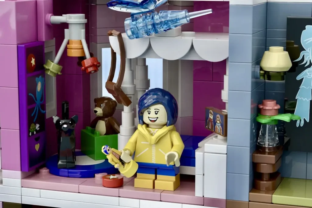 LEGO Ideas coraline pink palace danielbradleyy first 2025 review 5 1024x683