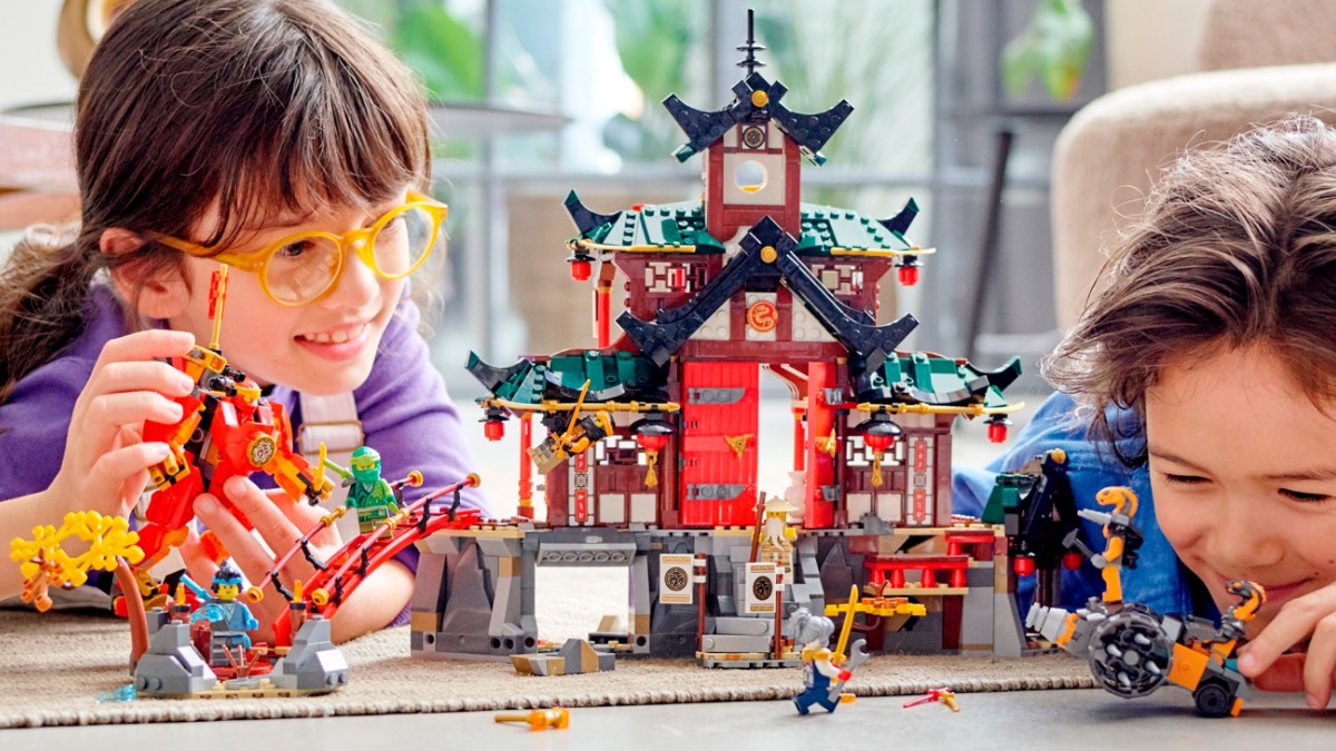 22% off LEGO NINJAGO 71767 Ninja Dojo Temple with Zavvi