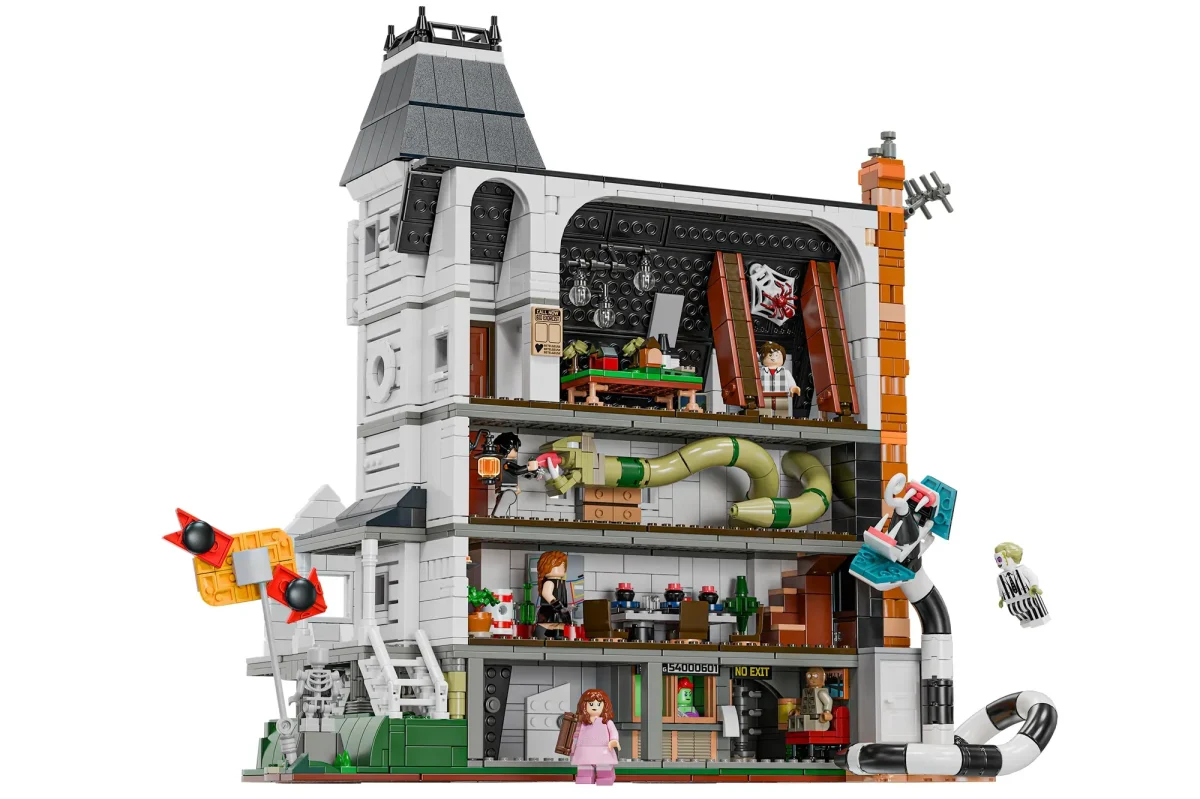 LEGO Ideas Beetlejuice 1988 MaitlandDeetz House 2 1200x799