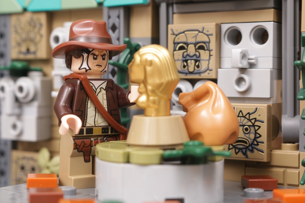 LEGO Indiana Jones 77015 Temple of the Golden Idol review 42 1024x683