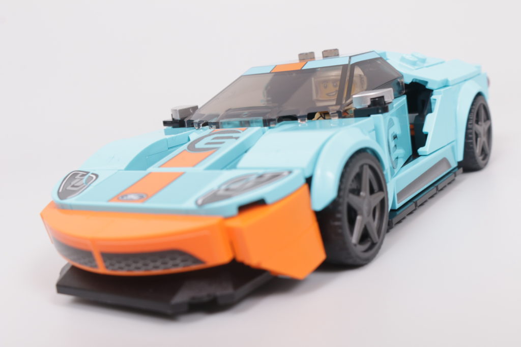 LEGO Speed Champions 76905 Ford GT Heritage Edition and Bronco R review 23