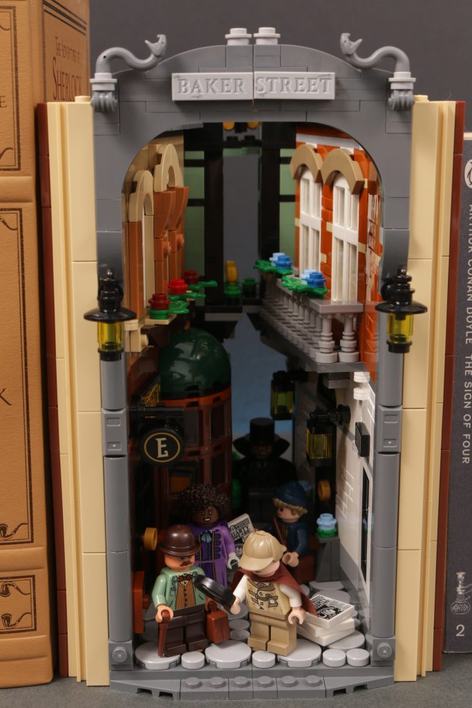 LEGO Icons 10351 Sherlock Holmes Book Nook review 1 683x1024